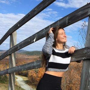 Meet your Posher, Stephanie